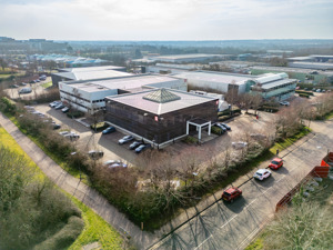  Buckinghamshire,  MK13  picture 1