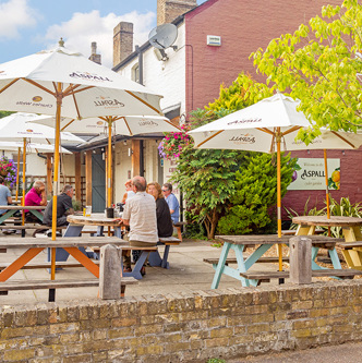 cw - the red bull-027